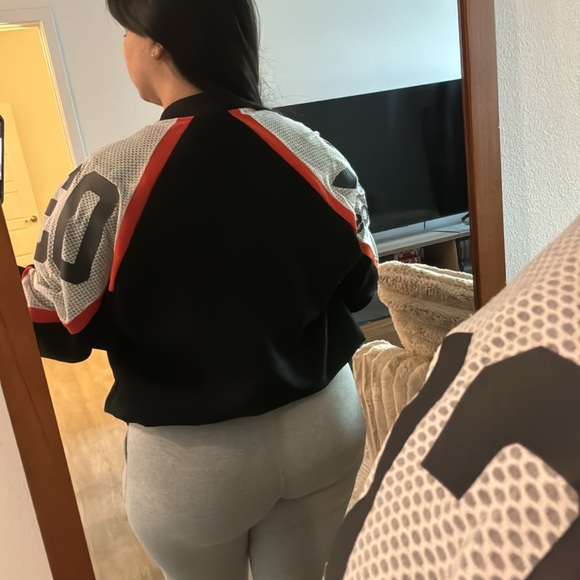 Adidas bomber jacket - Picture 5 of 7